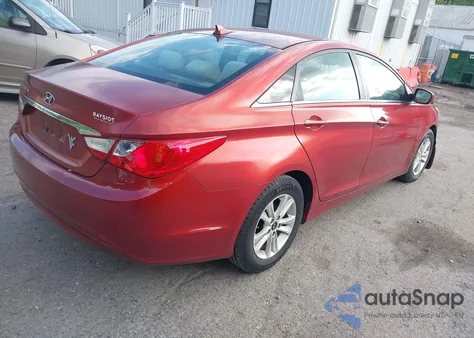 2013 Hyundai Sonata Gls z USA, uszkodzony, nr VIN 5NPEB4AC7DH757129